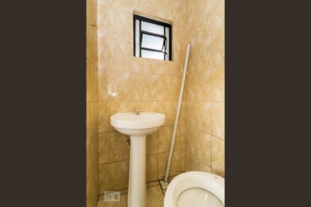 Casa para alugar com 80m², 2 quartos e sem vaga Casa para alugar com 80m², 2 quartos e sem vagaBanheiro 3