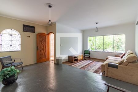 Sala de casa para alugar com 4 quartos, 310m² em Sumaré, São Paulo