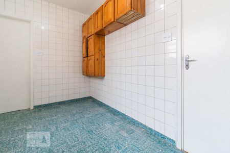 Cozinha de apartamento à venda com 2 quartos, 68m² em Sumaré, São Paulo