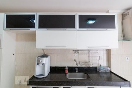Apartamento à venda com 100m², 2 quartos e 1 vagaCozinha