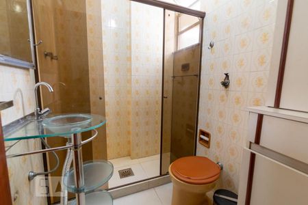 Apartamento à venda com 100m², 2 quartos e 1 vagaBanheiro da Suíte