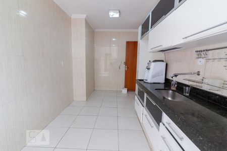 Apartamento à venda com 100m², 2 quartos e 1 vagaCozinha