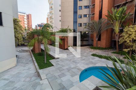 Apartamento para alugar com 322m², 4 quartos e 4 vagas Apartamento para alugar com 322m², 4 quartos e 4 vagasÁrea comum