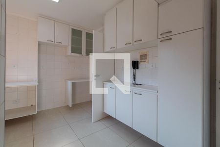 Apartamento para alugar com 322m², 4 quartos e 4 vagas Apartamento para alugar com 322m², 4 quartos e 4 vagasCozinha