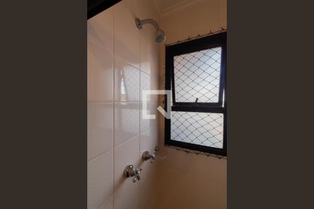 Apartamento para alugar com 322m², 4 quartos e 4 vagas Apartamento para alugar com 322m², 4 quartos e 4 vagasBanheiro da Suíte 4