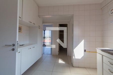 Apartamento para alugar com 322m², 4 quartos e 4 vagas Apartamento para alugar com 322m², 4 quartos e 4 vagasCozinha