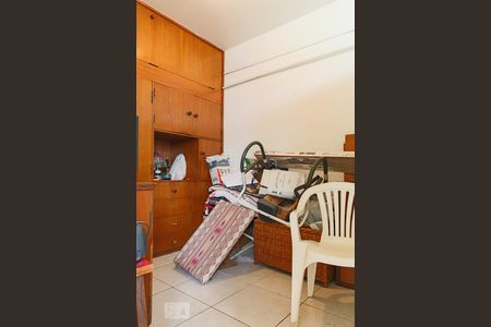 Apartamento à venda com 250m², 3 quartos e 3 vagasQuarto de Serviço