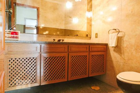 Apartamento à venda com 250m², 3 quartos e 3 vagasLavabo