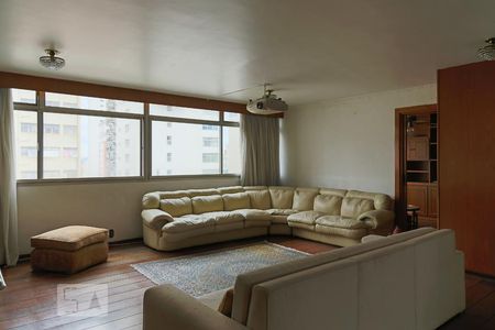 Apartamento à venda com 250m², 3 quartos e 3 vagasSala