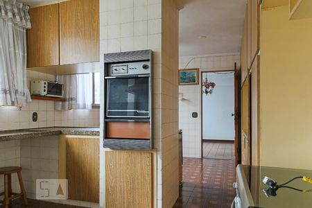 Apartamento à venda com 250m², 3 quartos e 3 vagasCozinha