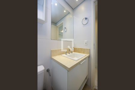 Apartamento para alugar com 68m², 2 quartos e 1 vaga Apartamento para alugar com 68m², 2 quartos e 1 vagaBanheiro 2