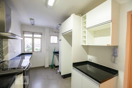 Cozinha de apartamento para alugar com 2 quartos, 68m² em Saúde, São Paulo
