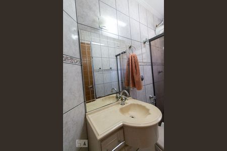 Banheiro de apartamento para alugar com 2 quartos, 57m² em Vila Formosa, São Paulo