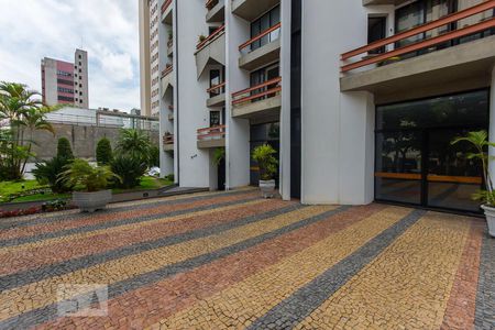 Apartamento para alugar com 70m², 1 quarto e 1 vaga