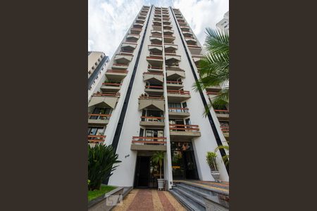 Apartamento para alugar com 70m², 1 quarto e 1 vaga