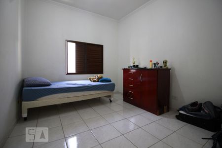 Quarto 2 de casa à venda com 4 quartos, 126m² em Vila Praia, São Paulo