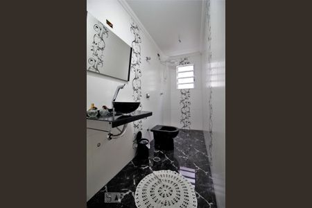 Lavabo de casa para alugar com 4 quartos, 126m² em Vila Praia, São Paulo