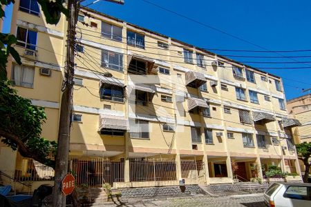 Apartamento à venda com 52m², 2 quartos e 2 vagasFachada do bloco
