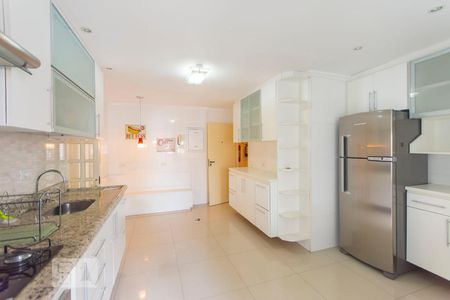 Apartamento para alugar com 110m², 3 quartos e 1 vaga