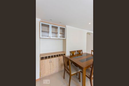 Apartamento para alugar com 3 quartos, 110m² em Vila Uberabinha, São Paulo