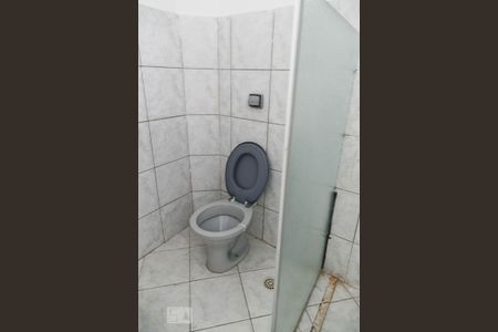 Apartamento à venda com 65m², 2 quartos e sem vaga Apartamento à venda com 65m², 2 quartos e sem vagaBanheiro