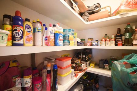 Apartamento à venda com 246m², 3 quartos e 4 vagasDespensa