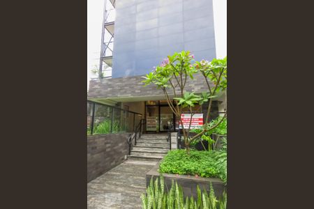 Fachada - Condomínio de kitnet/studio para alugar com 1 quarto, 47m² em Vila Olímpia, São Paulo