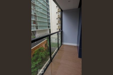 Varanda de kitnet/studio para alugar com 1 quarto, 47m² em Vila Olímpia, São Paulo