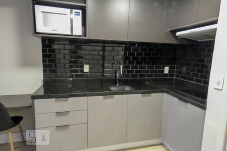 Studio para alugar com 47m², 1 quarto e 1 vaga Studio para alugar com 47m², 1 quarto e 1 vagaCozinha