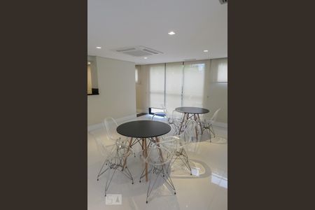 Studio para alugar com 47m², 1 quarto e 1 vaga Studio para alugar com 47m², 1 quarto e 1 vagaÁrea comum - Condomínio