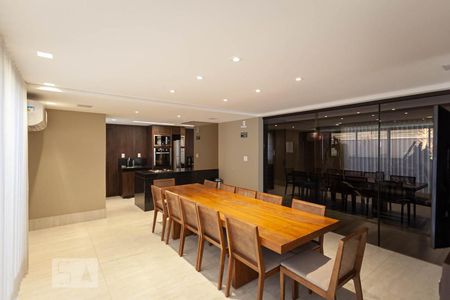 Apartamento para alugar com 123m², 2 quartos e 3 vagas Apartamento para alugar com 123m², 2 quartos e 3 vagasÁrea comum - Salão de festas