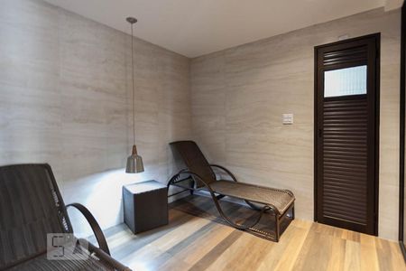 Apartamento para alugar com 123m², 2 quartos e 3 vagas Apartamento para alugar com 123m², 2 quartos e 3 vagasÁrea comum - Sauna