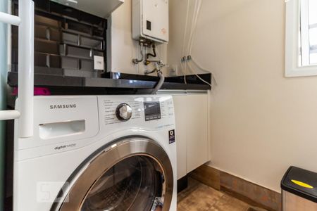 Área de Serviço de apartamento para alugar com 2 quartos, 120m² em Alphaville Industrial, Barueri