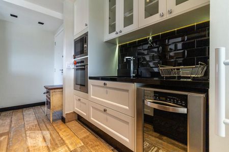 Cozinha de apartamento para alugar com 2 quartos, 120m² em Alphaville Industrial, Barueri
