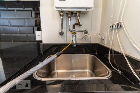 Tanque de Serviço de apartamento para alugar com 2 quartos, 120m² em Alphaville Industrial, Barueri