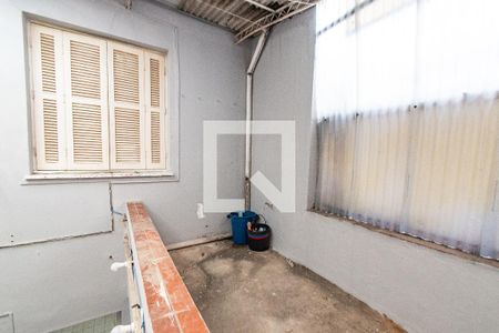 Casa à venda com 60m², 2 quartos e sem vagaLaje