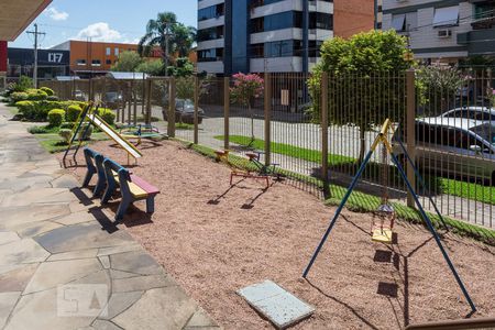 Apartamento à venda com 98m², 2 quartos e 1 vaga Apartamento à venda com 98m², 2 quartos e 1 vagaPlayground