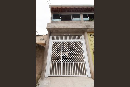 Casa para alugar com 49m², 1 quarto e 1 vagaFachada