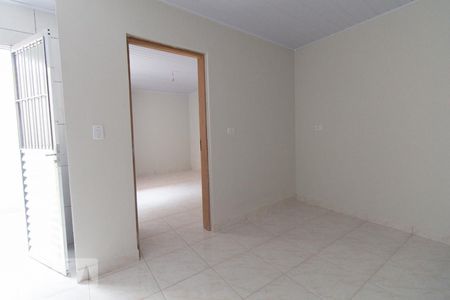 Sala/Cozinha de casa para alugar com 1 quarto, 49m² em Vila Antonieta, São Paulo