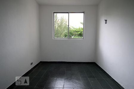 Quarto 01 de apartamento à venda com 2 quartos, 60m² em Jacarepaguá, Rio de Janeiro