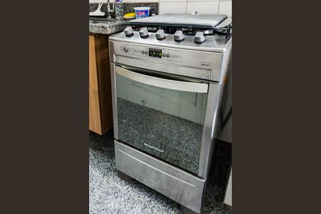 Apartamento à venda com 54m², 2 quartos e sem vagaCozinha