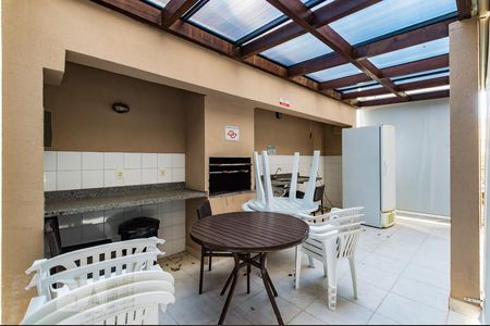 Apartamento à venda com 54m², 2 quartos e sem vagaÁrea Comum - Churrasqueira