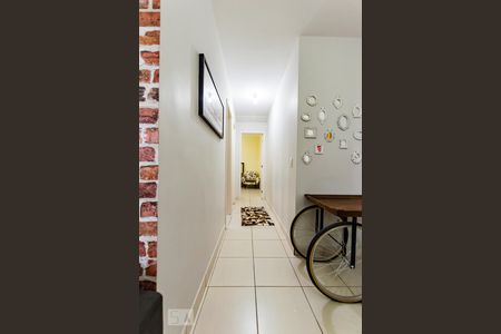 Corredor de apartamento à venda com 2 quartos, 54m² em Jardim Aurélia, Campinas