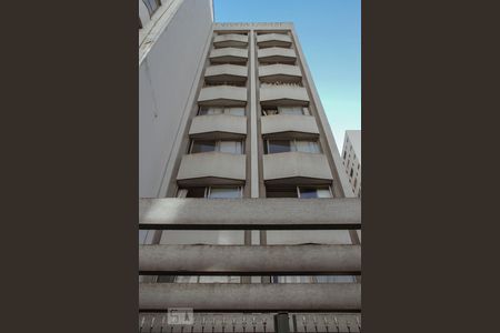 Apartamento à venda com 58m², 2 quartos e 1 vagaFachada do Condomínio