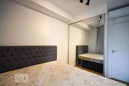 Studio à venda com 35m², 1 quarto e 1 vaga Studio à venda com 35m², 1 quarto e 1 vagaQuarto