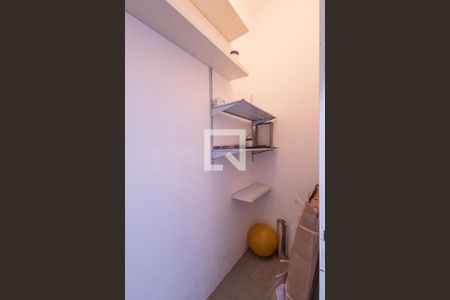 Casa de condomínio à venda com 180m², 3 quartos e 3 vagasdeposito