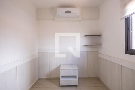 Casa de condomínio à venda com 180m², 3 quartos e 3 vagasQuarto 2