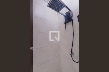 Casa de condomínio à venda com 180m², 3 quartos e 3 vagasBanheiro da Suíte