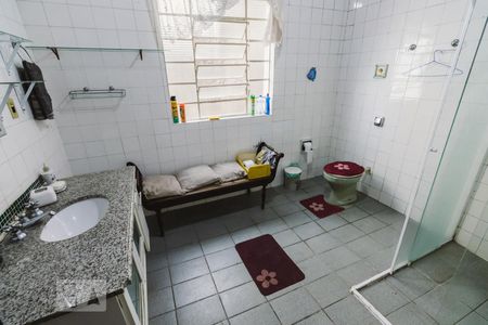 Casa para alugar com 269m², 7 quartos e 2 vagas Casa para alugar com 269m², 7 quartos e 2 vagasBanheiro