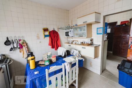 Casa para alugar com 269m², 7 quartos e 2 vagas Casa para alugar com 269m², 7 quartos e 2 vagasCozinha